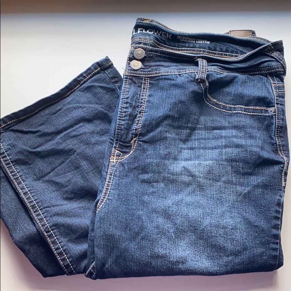 Wallflower Jeans